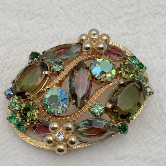 Vintage Iris Glass Brooch - Picture 1 of 3